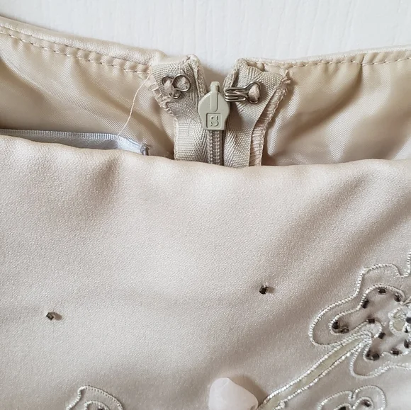 Creamy Satin Long Gown - Picture 9 of 9